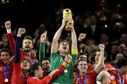 雷速体育官方-关于足球巅峰之战！全球球迷热情高涨的信息