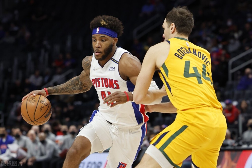 MAD横扫HLE，Bin完成史诗逆转八强赛2:0（上海）