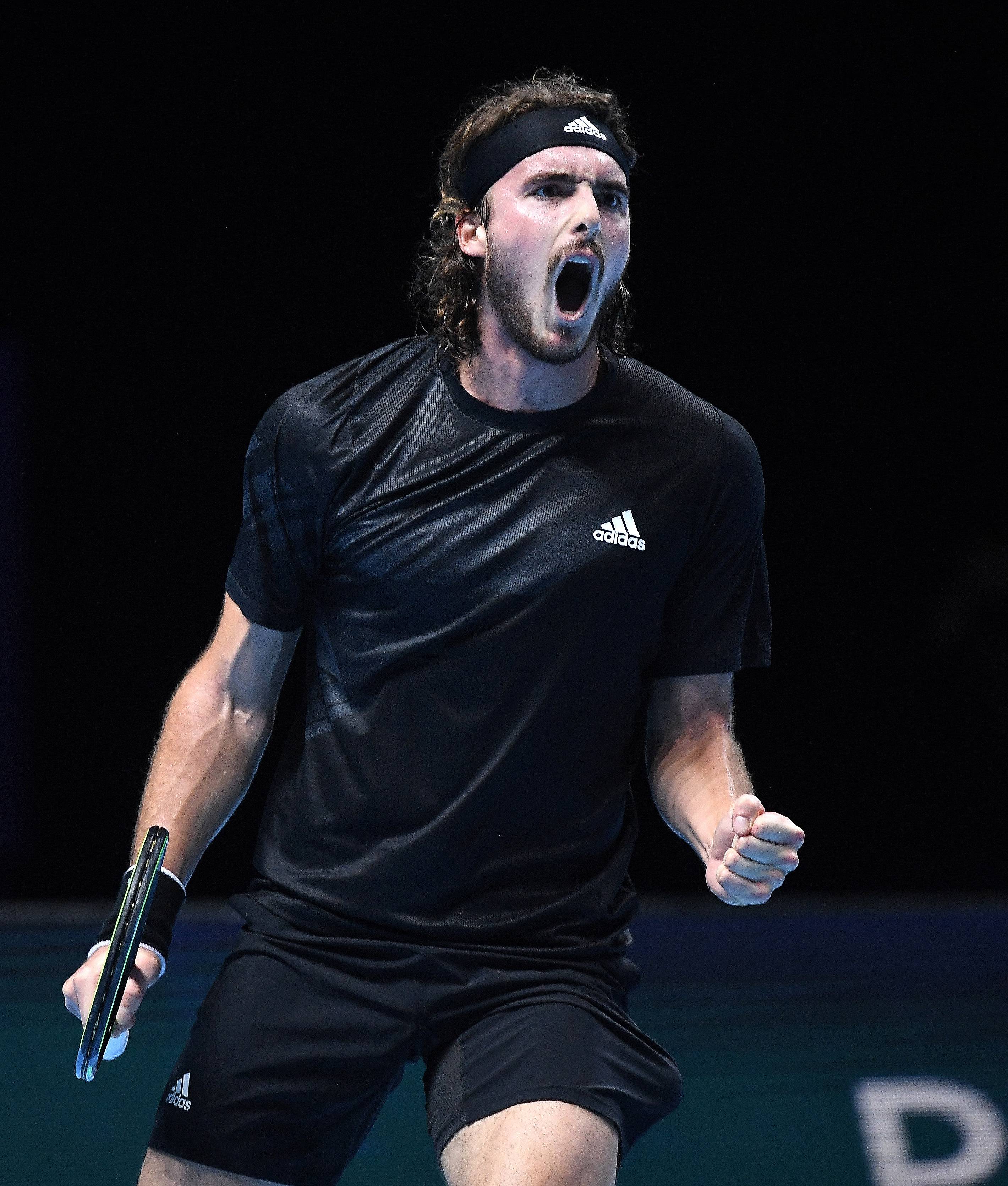 关于世界网球队强势法国网球队，西西帕斯关键制胜的信息